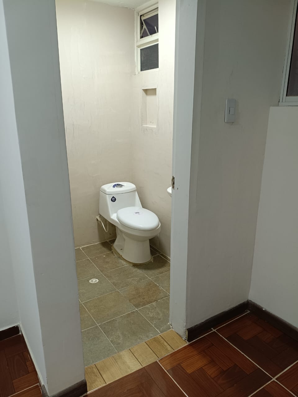 Baño auxiliar — vista interior
