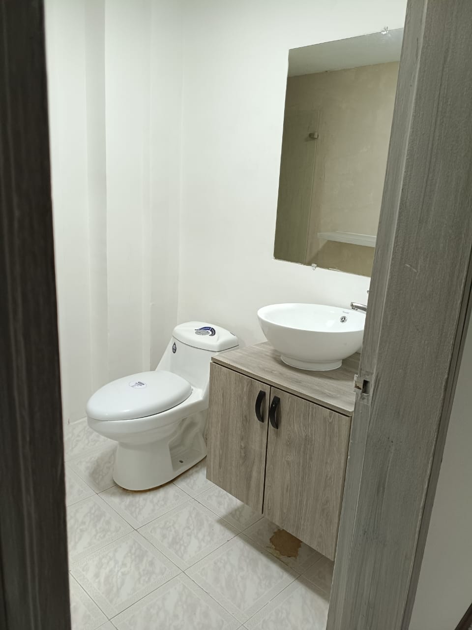 Segundo baño renovado — vista general